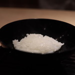 富小路 やま岸 - 炊きたての御飯