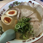 天下一品 - こってりラーメン
味付煮卵チャーシュー