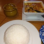 プロォーイ タイ料理 - 綺麗なライスです