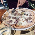 Eataly Torino Lingotto - Pizza bianca cipolle e gorgonzola