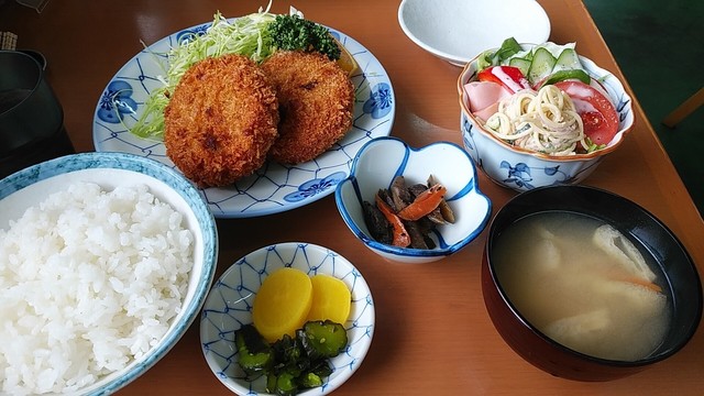 ちっちや食堂 &ndash; 斗米（食堂）| 岩手県二戸市の地元定食と温かい雰囲気