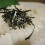 酒菜坊 橋蔵 - 山芋わさび漬　ズームアップ