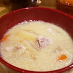 とんかつ檍 札幌すすきの店 - 豚汁