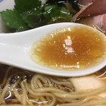 琥珀色のスープ