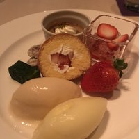 スミレオオサカ - 