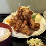 みどり食堂 - 唐揚げ定食　¥900