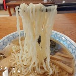 Nukumori Chuukasoba Ginga - 栃木県人にも馴染み深い、多加水の縮れ麺
