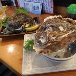 くつろぎ亭ひこべえ  - 特大と比べっこ