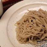 緒方 - ⑭自家手打ち極細十割蕎麦
      お店で手打ちした極細な十割蕎麦は柔らかくもコシもあり、喉越しも爽快。香りも良いですね♪