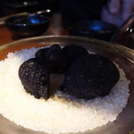 蕃 YORONIKU - 名残の黒トリュフとサマートリュフ