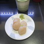 回し寿司 活 活美登利 - 大生ホタテ。
