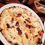 4種チーズとはちみついちじく