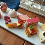 ラウンジ＆バー ハカタガワ - 