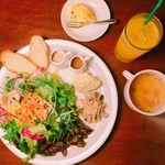 カフェバー ハニー - 