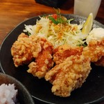 Umai Monya Sakura - 鶏の唐揚げ