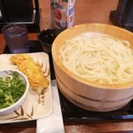 丸亀製麺 - 