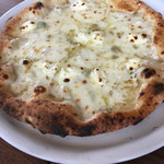 Pizzeria ロロディナポリ - クワトロフロマッジ