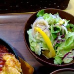 Asuru - オムライスセットのサラダ