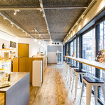 0.6 RICE BRAN OIL - カウンター席