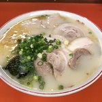 龍王 - 大盛ラーメン