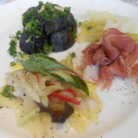 厳選洋食さくらい - 前菜三種 揚げ茄子のマリネ・生ハム・魚のマリネ