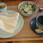 ケーキとコーヒーのお店 木音 - 