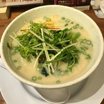 彩り酒場 - 緑の坦々麺