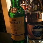 バー レッドローズ - リベットハーフロック