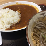 ブタヤロウそば - かけそば＆カレー