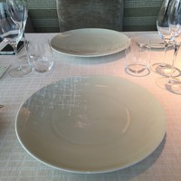 ベージュ アラン・デュカス 東京 - 