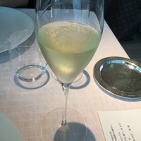 ベージュ アラン・デュカス 東京 - 