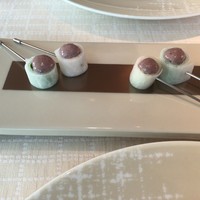 ベージュ アラン・デュカス 東京 - 