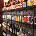 沖縄居酒屋 畑人 - 泡盛揃ってます。
