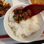 成都館 - 白飯も旨い！