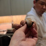 アオリイカ、萩の雲丹、海苔巻き