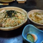 満月茶家 - 和風炒飯（小うどん、おしんこ付き）