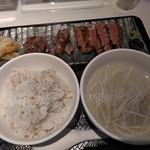 牛タンレストラン陣中 仙台国際空港店 - 