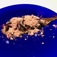 Convivio - 秋刀魚のクスクスにトマト風味のパウダーをふりかけて