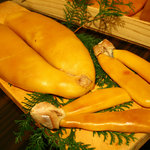 旨い料理・旨い酒 じょうじ - 再再訪”お節料理様に仕込み中のカラスミ。小さい方が普通。大きい方は何と1.5ｋｇの超レア物！！