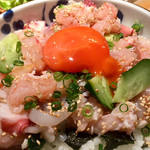 めしの助 - 甲殻丼