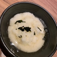 焼肉ダイニング MEGUMI 本店 - とろろに付けて頂きます