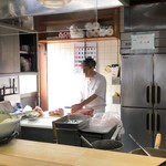 とんかつ春 - 復活のご主人。よりも分厚い肉に驚愕！！