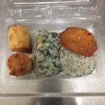 小倉かまぼこ - カナッペ２こ　若竹天、玉ねぎ天、アカモク天を購入