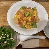 南青山エッセンス - 海老たまアボカドご飯セット(1,800円)