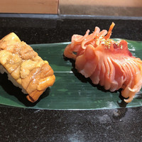 鮨隆 - 赤雲丹、赤貝