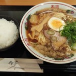 ローズ食堂 - ラ―メンライス (税込)700円　(2019.04.24)