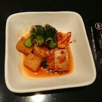 食道園 - キムチ盛合せ　1,100円