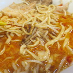 ラーメン二郎 - 赤酢投入～♪