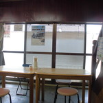 安田屋 - 店内