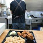 からあげ&弁当 トリとん - 